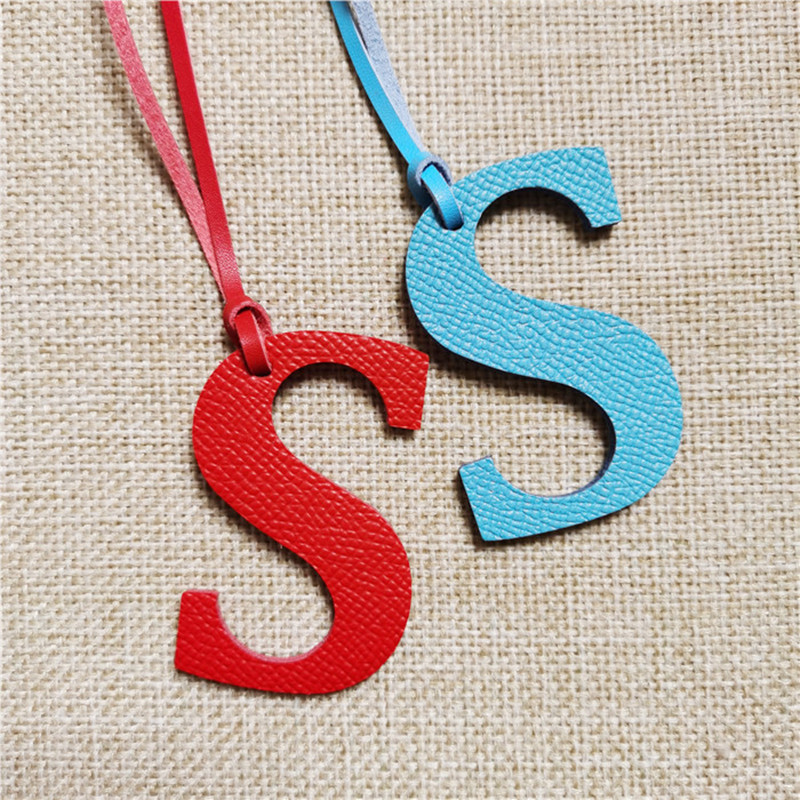 Luxury Genuine Natural Leather V U Z T R K X S Initial Capital English Letter Keychain Backpack Pendant Ladies Women Bag Charm