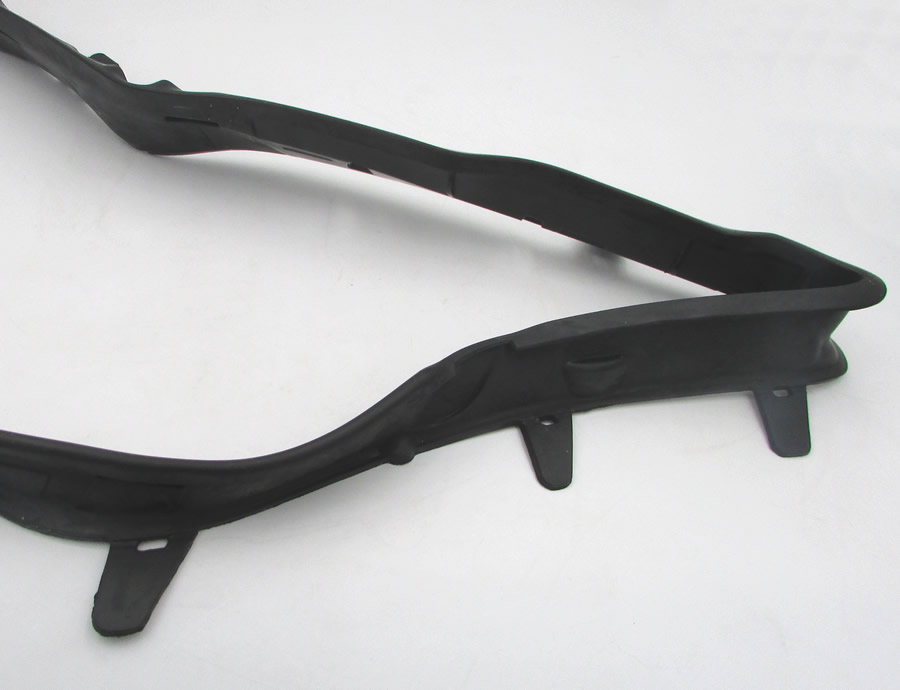 For 2006-2011 Benz W164 ML300 ML350 ML420 ML500 Headlight Seal Rubber Strip Sealing Ringl Lampshade Washer