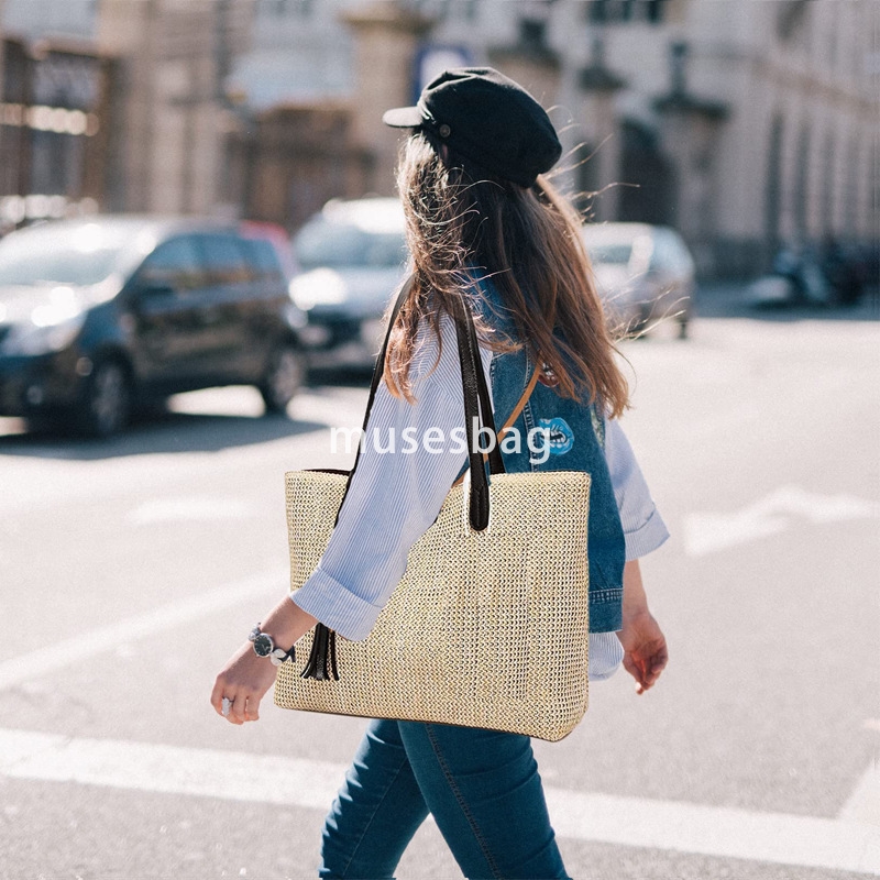 Designer women's fashion niche design vacation style practical multifunctional grass woven tote bag summer large capacity casual woven handbag