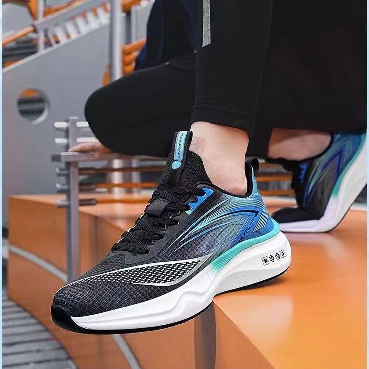 Spring Summer New Mesh Breathable Sports Casual for Mens Fashion Versatile Thick Sole Anti slip and Wear resistant Student Running Shoes Free of Mail 