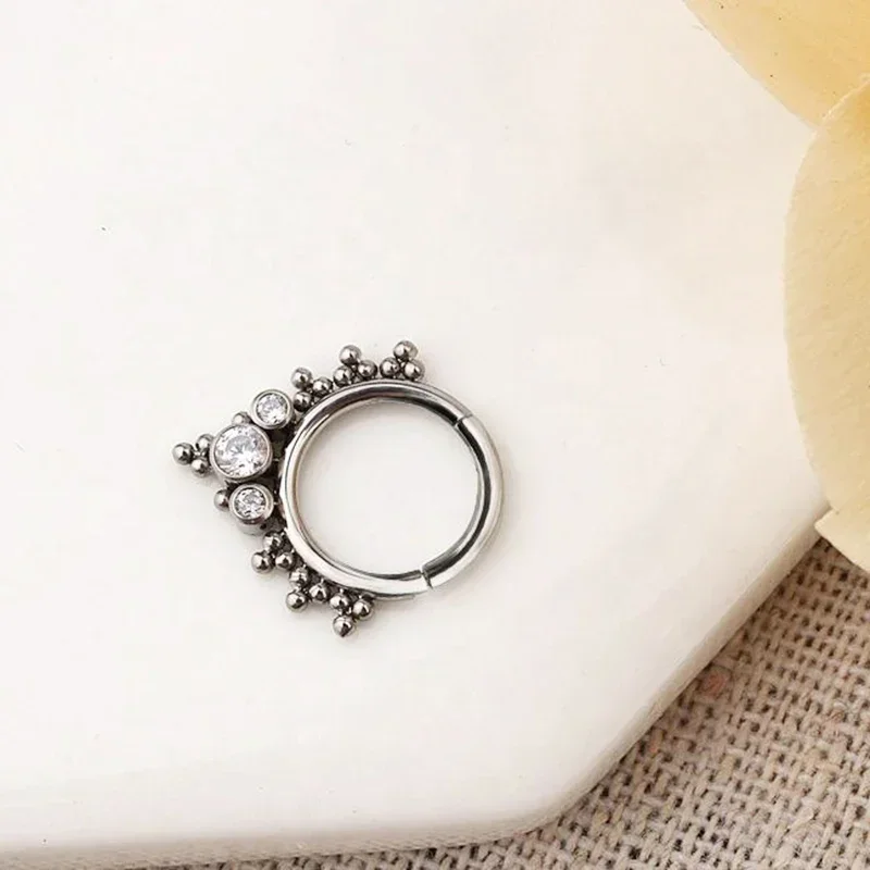ASTM F136 Titanium Nose Ring 3 CZ Cluster Bead Hoop Ring Cartilage Nose Septum Hinged Segment Helix Lip Earring Piercing Jewelry