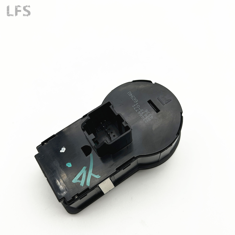 Suitable for Buic Envision car headlights switch headlight switch OEM;23464772