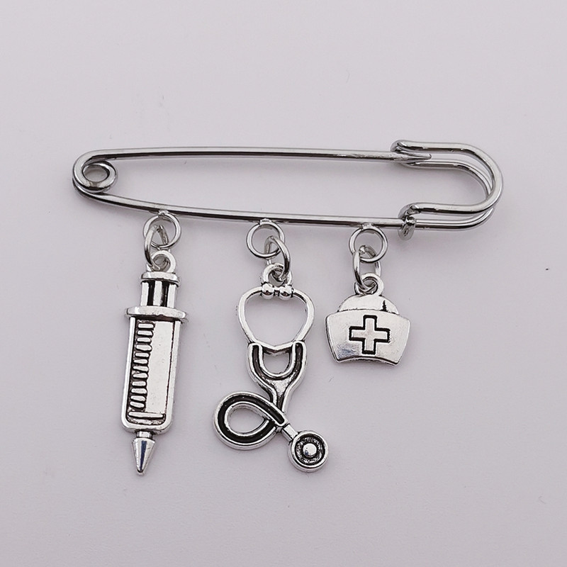 1Pcs New Design Brooch Doctor Medical Tool Stethoscope Syringe Mask Brooch Nurse Medical Student Gift Brooch Souvenir