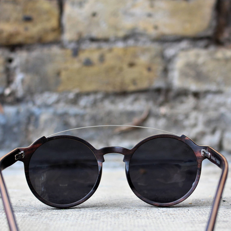 Unique Round Wood Sunglasses With Metal Bridge Modern Men Women Polarized Ebony Black Sun Glasses UV400 Handmade Oversize Shades