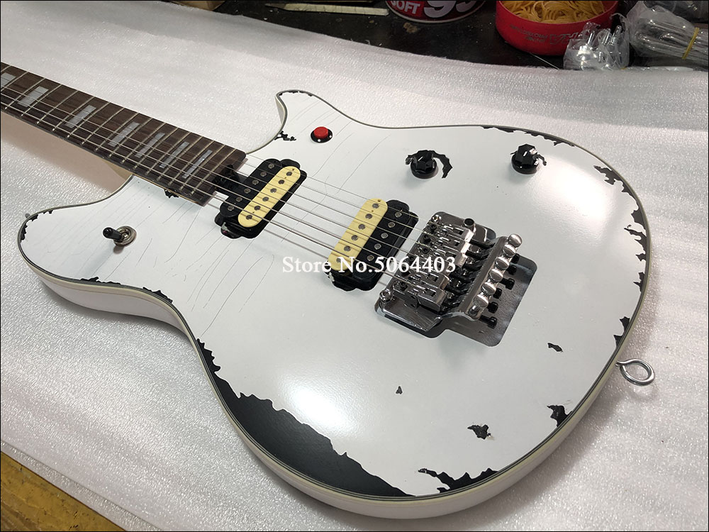 Heavy Relic Electric Guitar Alder Body Maple Neck Aged Hardware white Color Nitro Lacquer Finish Can be Customized