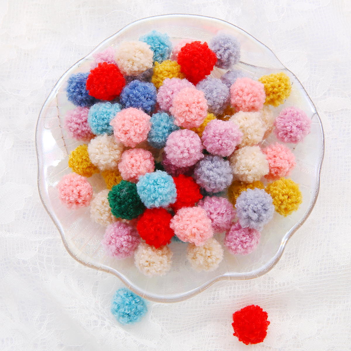 15/20mm Soft Round Pompom Balls Fluffy Pom Pom Beads Charms Pendant For Kids DIY Earring Handcraft Christmas Sewing Supplies
