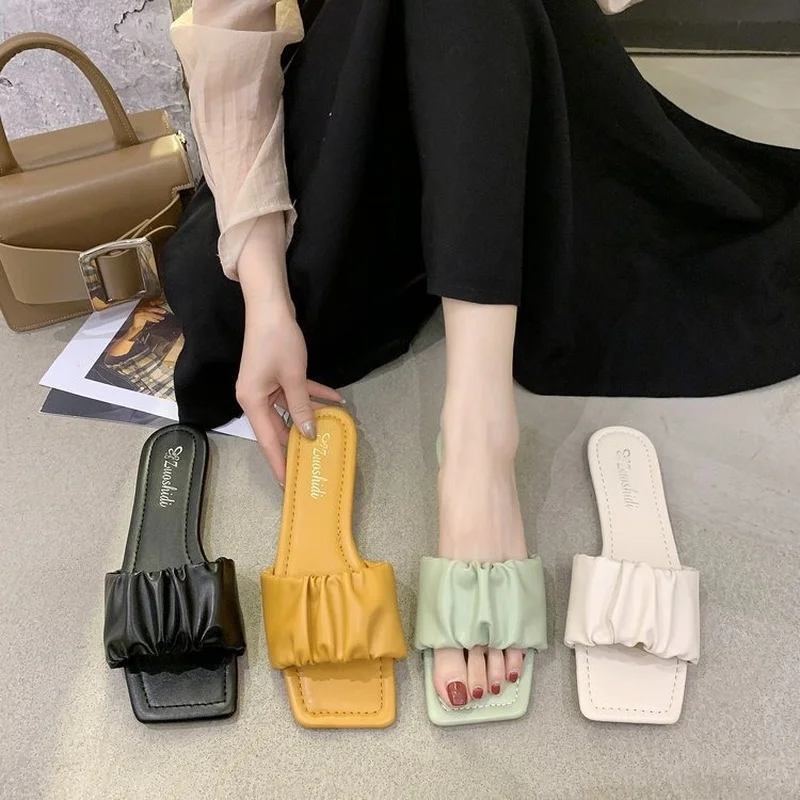 Woman Flat Slippers Summer 2023 New Stylish Pleated Sandals for Women Casual Flip Flops Pure Color Women's Shoes A043