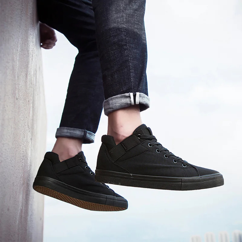 Black Sneakers Men Canvas Shoes Height Increasing 3cm Cool Young Man Footwear Breathable Cloth Mens Casual Shoes 240624