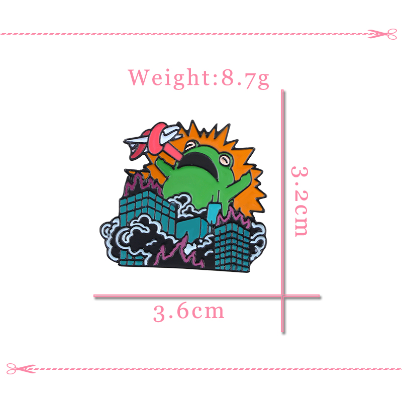 Horror Frog Brooch Novelty Creative Animals Enamel Pins Destroy City Denim Backpack Badge Art Lapel Pin Jewelry Gift for Friends