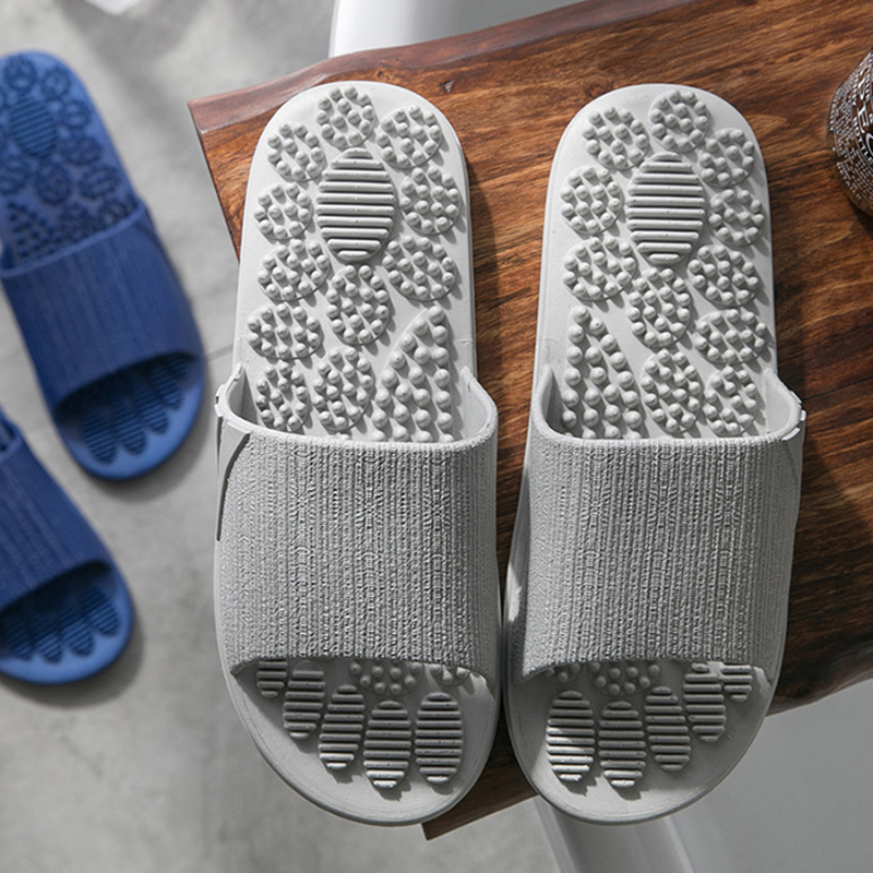 Massage Slippers Summer Men Indoor Non-slip Bathroom Flip Flops Soft Bottom Couple Slippers Women Massage Point Home Sliders