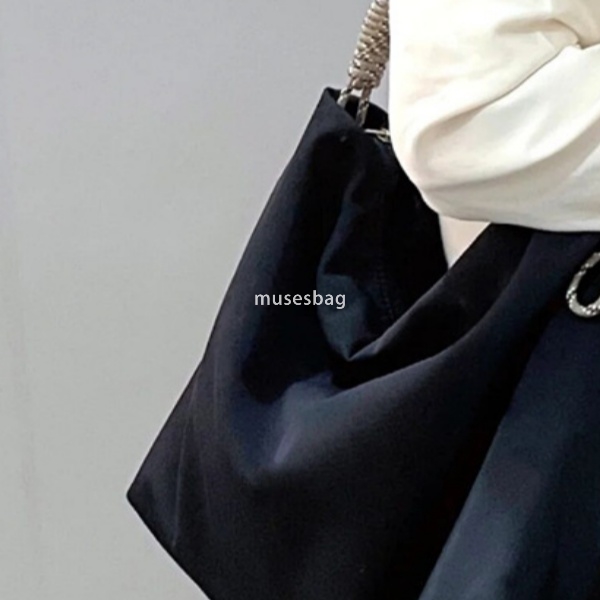 New niche design street trend college style Oxford cloth large capacity casual knot adjustable Japanese tote bag single shoulder crossbody bag