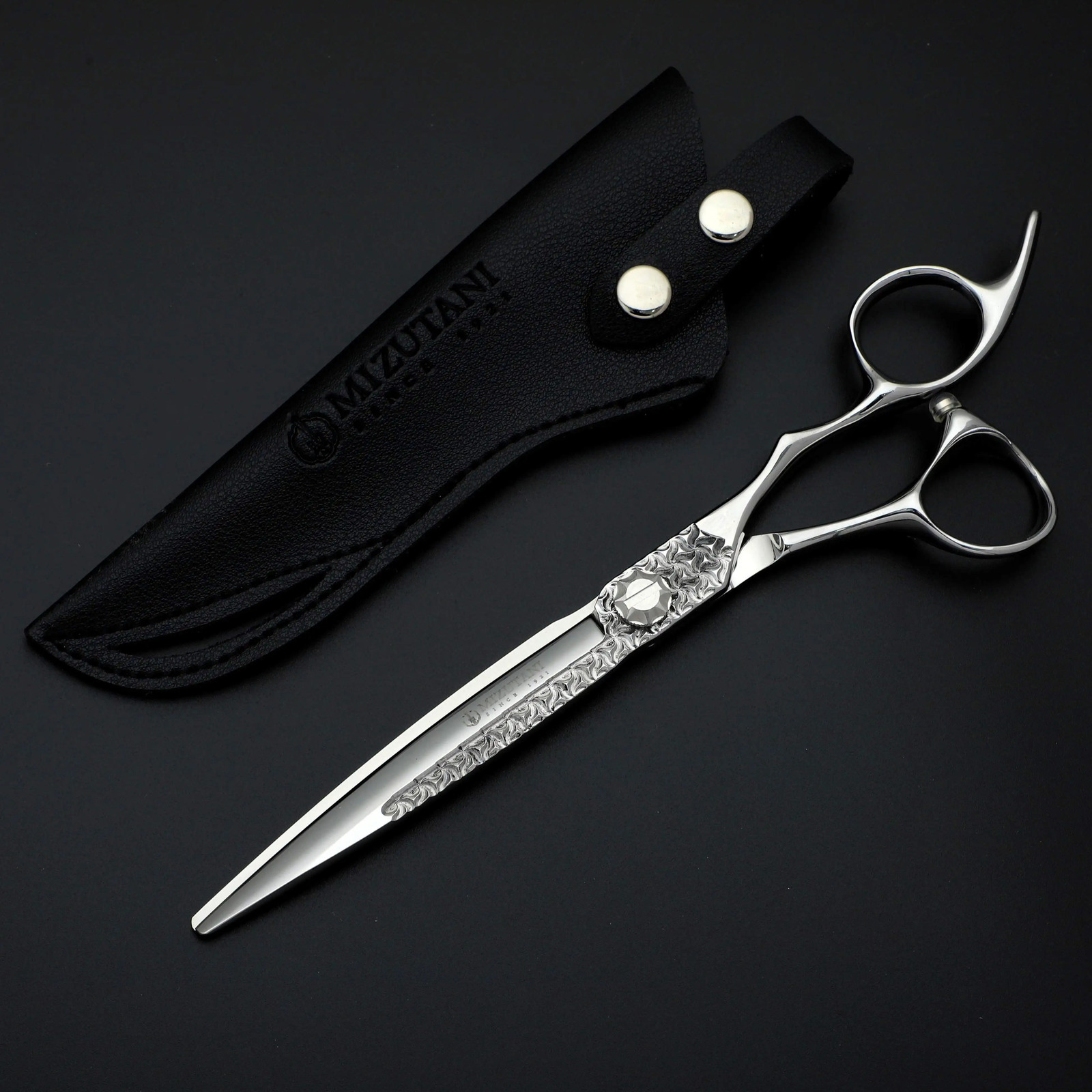 Mizutani High grade scissors 60 67 inch VG10 material Hair cutting Salon Top Professional Scissor 240619