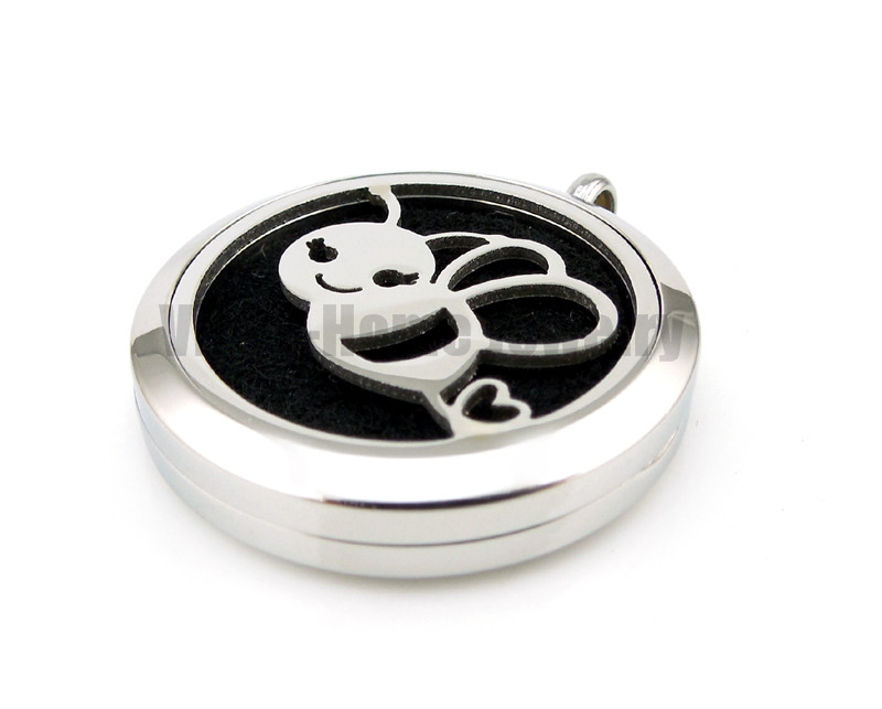 Round Steel Bee 30mm Free Red String Bracelet and Pads Essential Oils Diffuser Locket Aroma Diffuser Locket