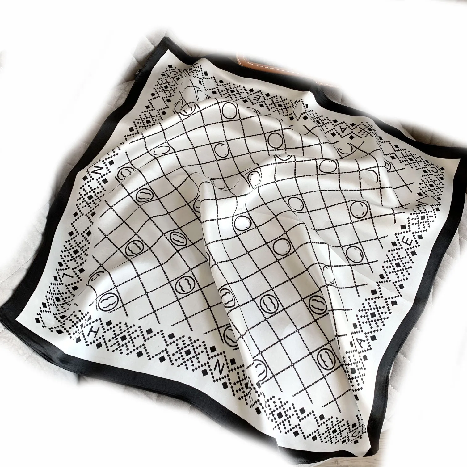 b255 Print Designer Headband Fashion White Letter Classic Gift go Black Silk 53x53cm Brand Scarves Scarf scarf designers