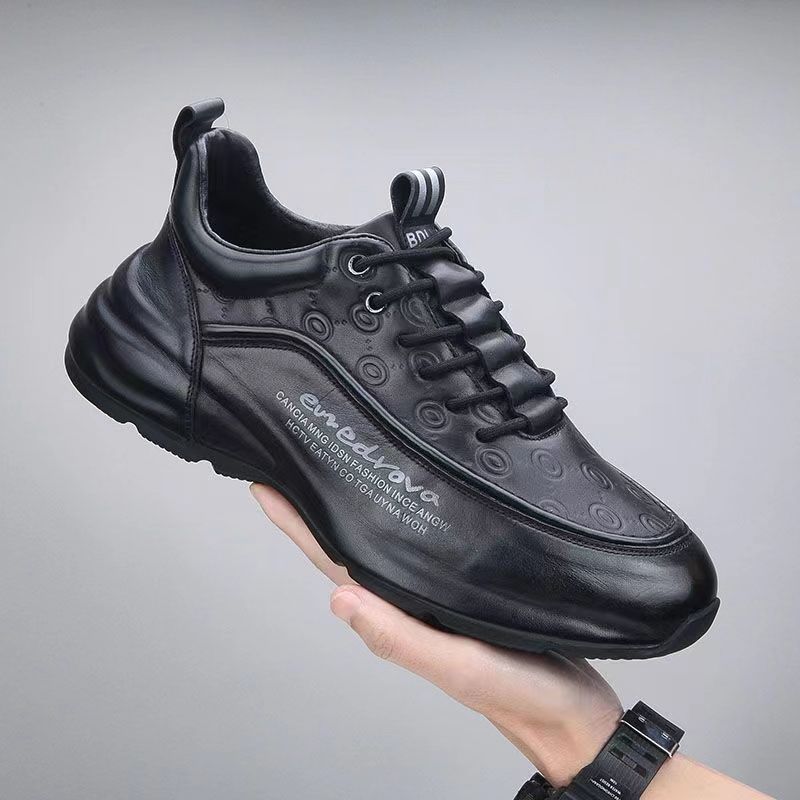 Men Sneakers Spring Autumn Light Breathable Running Outdoor Comfortable Leisure Lace Up Sports Shoes Male Vulcanized Shoes