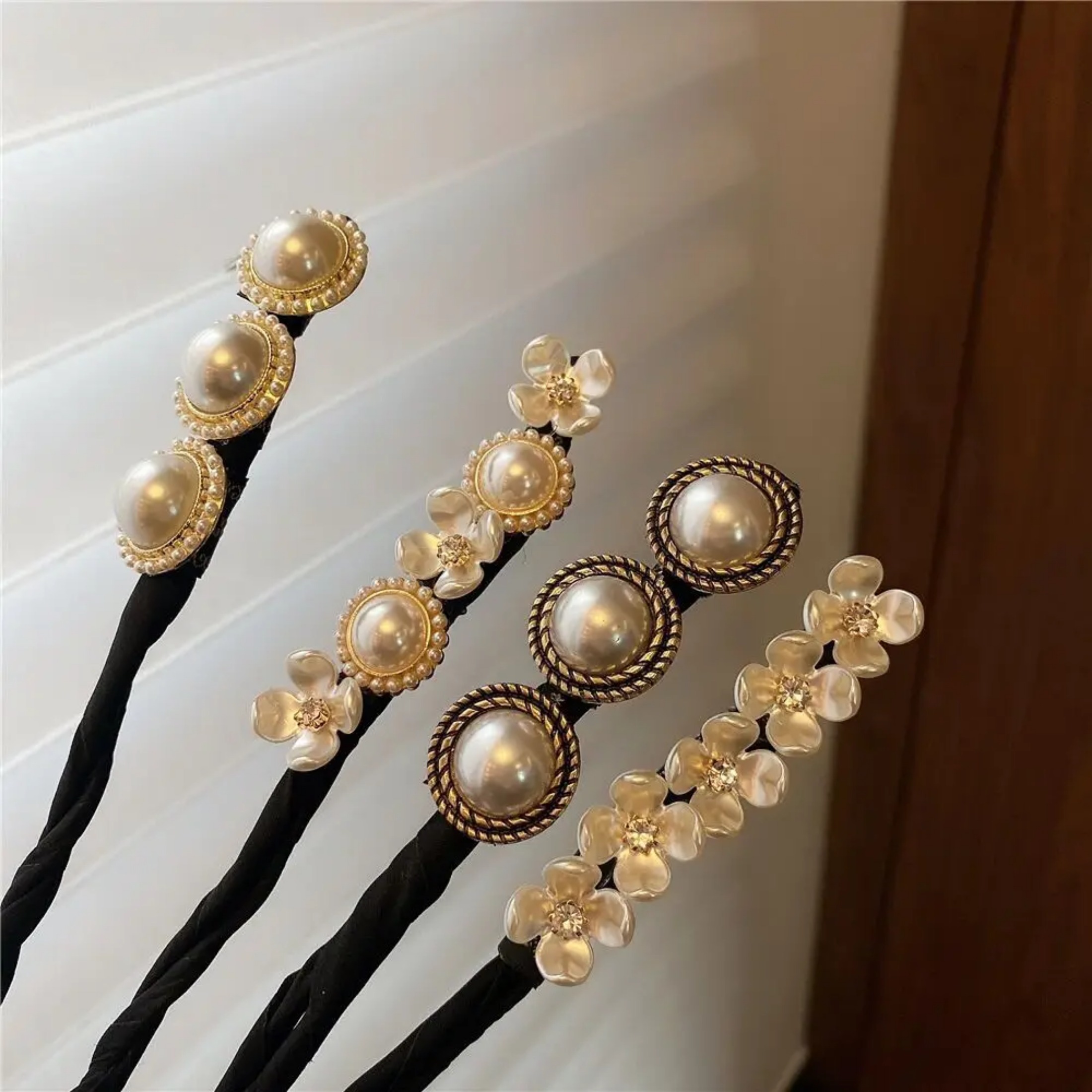 Vintage Shell Pearl Hairpin Bun Hairstyle Hair Stick Women Elegant Hair Scrunchies Flower HairMaker Tools Hair Accessories