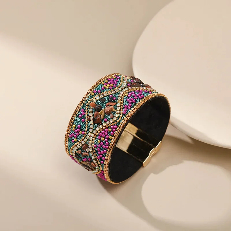 Bohemian Retro Ladies Bracelet Punk Wind Turquoise Rhinestone Handmade Beaded Charm Female Bracelet Cuff Jewelry Female