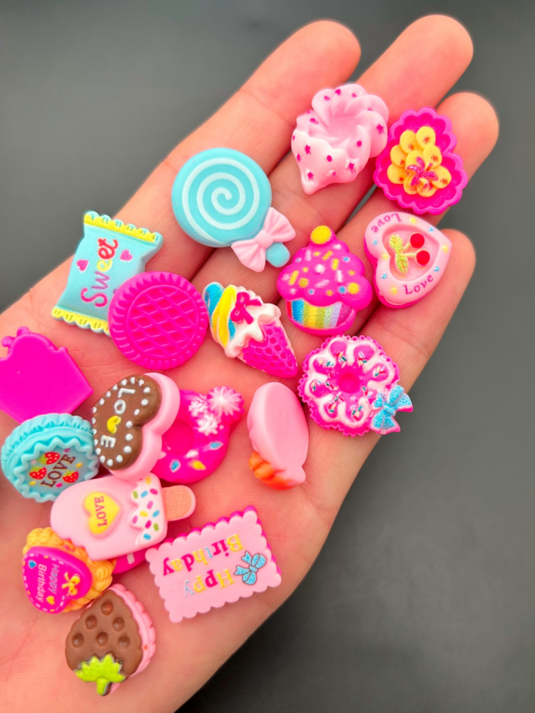 20pcs Korean Kawaii Dessert Donut Nail Art Charms Colorful Cake Resin Heart Bow Flower Nail Decorations DIY Acrylic Accessories