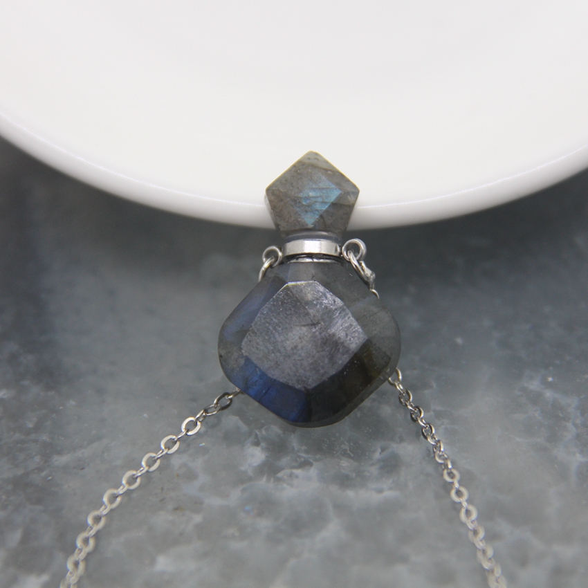 Amethysts/Labradorite/Amazonite Mini Perfume Bottle Pendant,Rose Quartzs/White Quartz Essential Oil Diffuser Vial Keepsake