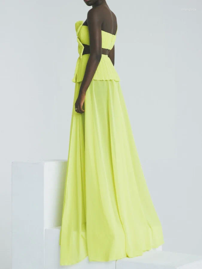 Pale Yellow Split Swimsuit: Halterneck Fashion Beach Skirt 2024 B4