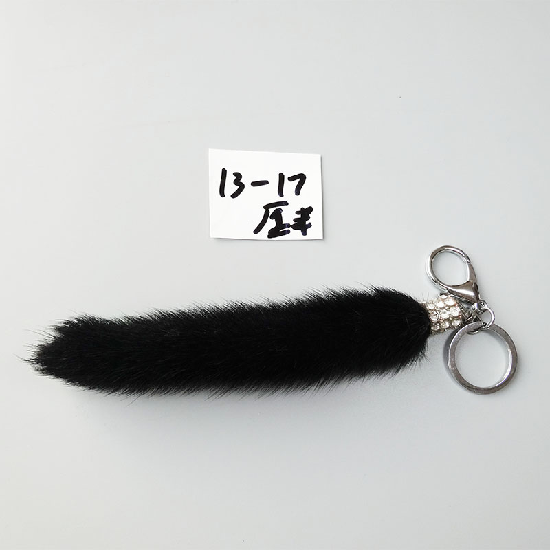Real Mink Fur Tail Keychain Bag Charm Backpack Pendants Keyring Unisex Pants Accessories Natural Fur Toy