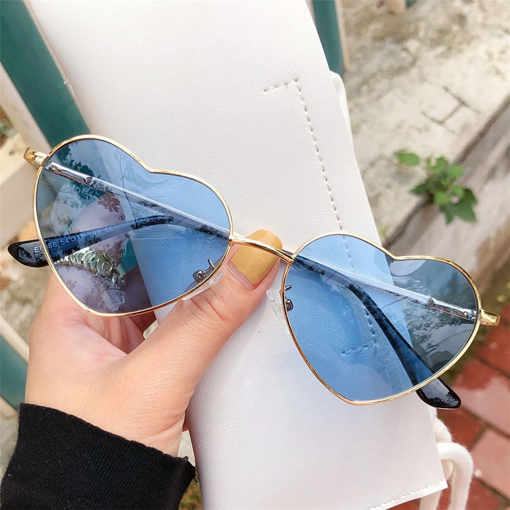 Heart Shaped Sunglasses Women Brand Design Metal Frame Candy Color Sun Glasses Female Vintage Gradient Shades Fancy Accessories