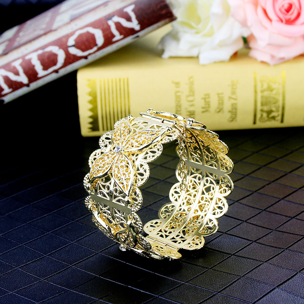 Sunspicems Algeria Metal Flower Bangle Cuff Bracelet for Women Gold Color African Ethnic Wedding Jewelry Morocco Banquet Gift
