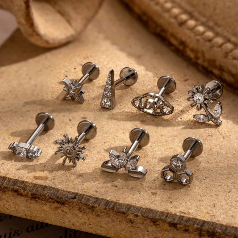 1PCS 16G G23 Titanium Ear Tragus Cartilage Helix Daith Piercing Stud Earrings for Women Internal Thread Labret Piercing Lip Ring