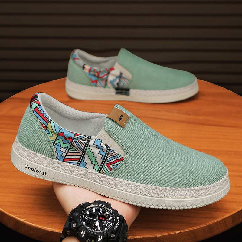 Mens Canvas Shoes Casual Style Shoes Ethnic Style Cloth men trainersTrend Flat Bottom Driving Lofter Shoes Green Free shipping