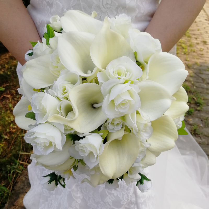 Ivory Roses with Calla Lilies Round Wedding Bouquet Bridal Flower Silk Fabric Mariee
