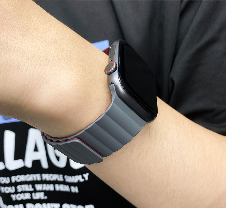 Magnetic strap For Apple watch band 45mm 44mm 49mm 40mm 41mm Silicone watchband Bracelet iWatch serie 3 5 4 SE 6 7 8 ultra