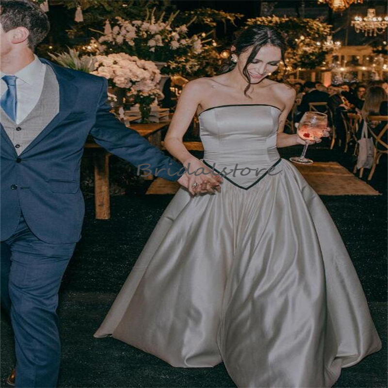 Simple Satin Forset Wedding Dresses 2024 New Strapless Boho Civil Bride Dress Elegant Bohemian Beach Gothic Bridal Gown Celtic Garden Rustic Country B