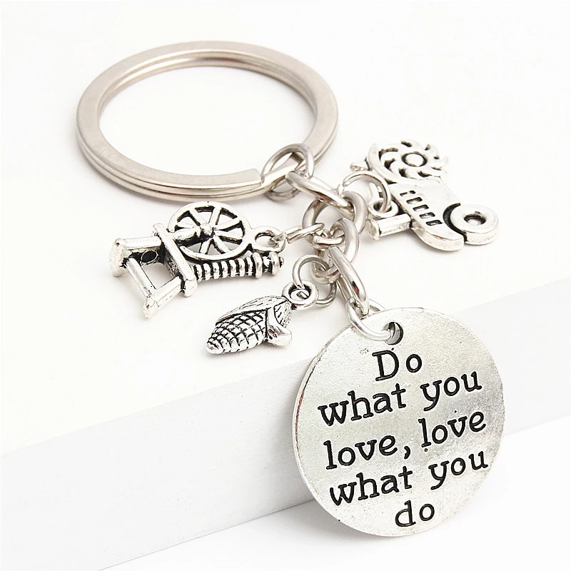 1pc Farmer Keychain Gift Farm Girl Equipment Tractor Keyring Corn On The Cob Do What You Love Jewelry E2048