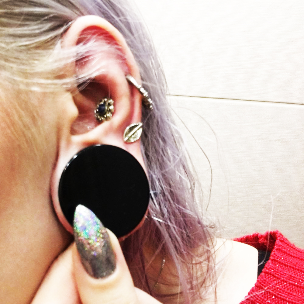 1Pair 16mm-50mm Big Size Acrylic Saddle Ear Plug Saddle Expander Piercing Ear Gauge Kit Acrylic Body Jewelry