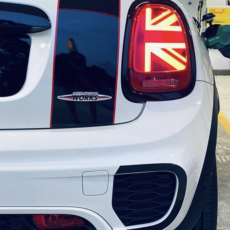 Car Front Grille Badge Emblem Sticker For Mini Cooper S JCW F54 F55 F56 F60 R50 R55 R56 R53 Chrome Metal Mini JCW LOGO Sticker