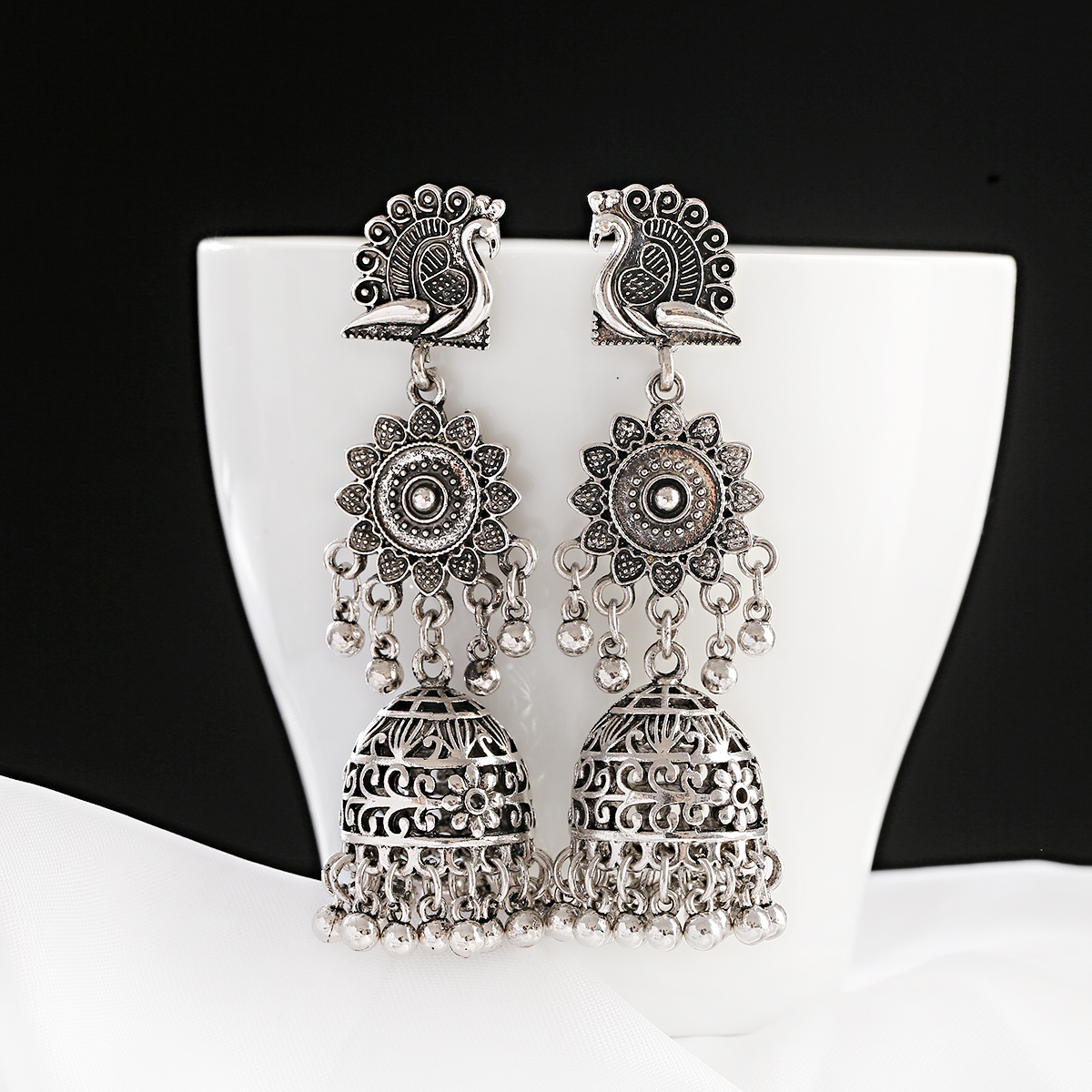 Retro Peacock Flower Afghan Jhumka Indian Earrings For Women Oorbellen Gypsy Jewelry Ethnic Bells Tassel Earrings