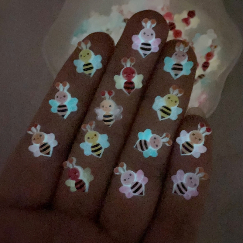 50Pcs New Cute Resin Mini Colorful Bee Series Flat Back Manicure Parts Embellishments For Hair Bows Accessories