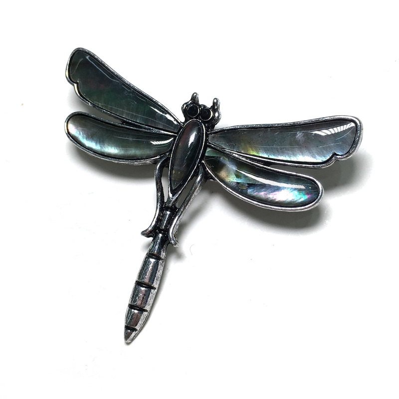 2024 New Natural Shell Necklace Pendant Dragonfly Colorful Mother of Pearl Shell Pendants Charms For Jewelry Making DIY Necklace