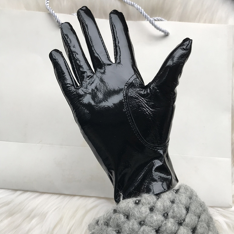 Patent Leather Glove Woman Genuine Leather Short Style Autumn Winter Warm Velvet Lining Leisure Driving Gloves Free Shipping