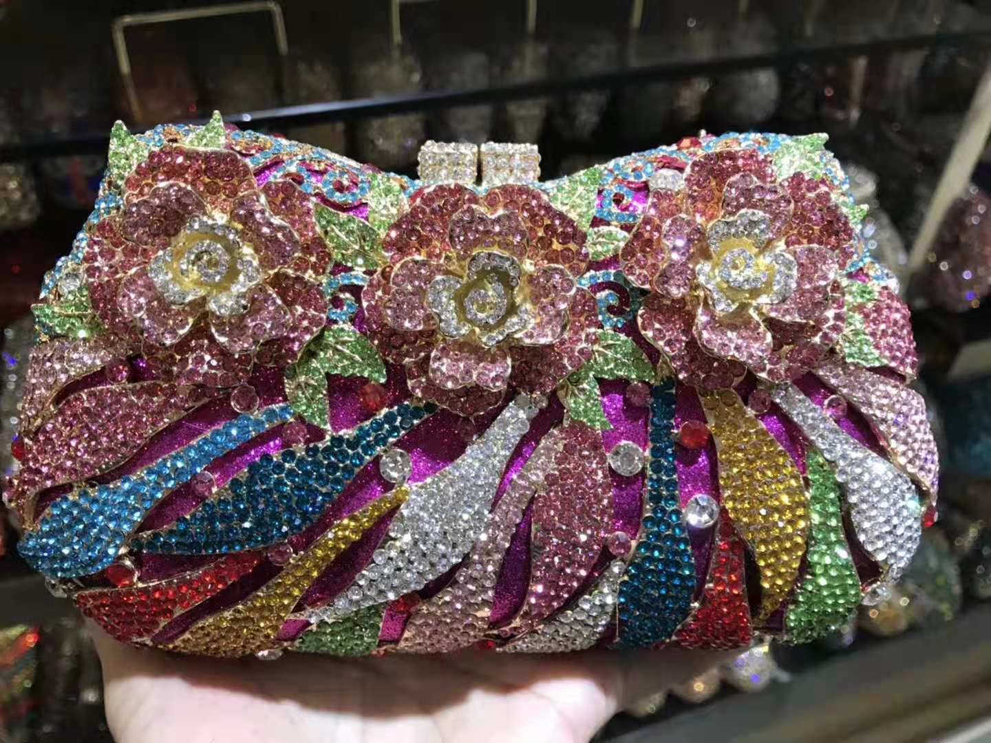 XIYUAN Luxury Crystal Day clutches handcraft rhinestone evening bag soiree sac pochette femme women party purse Clutch Bag Prom