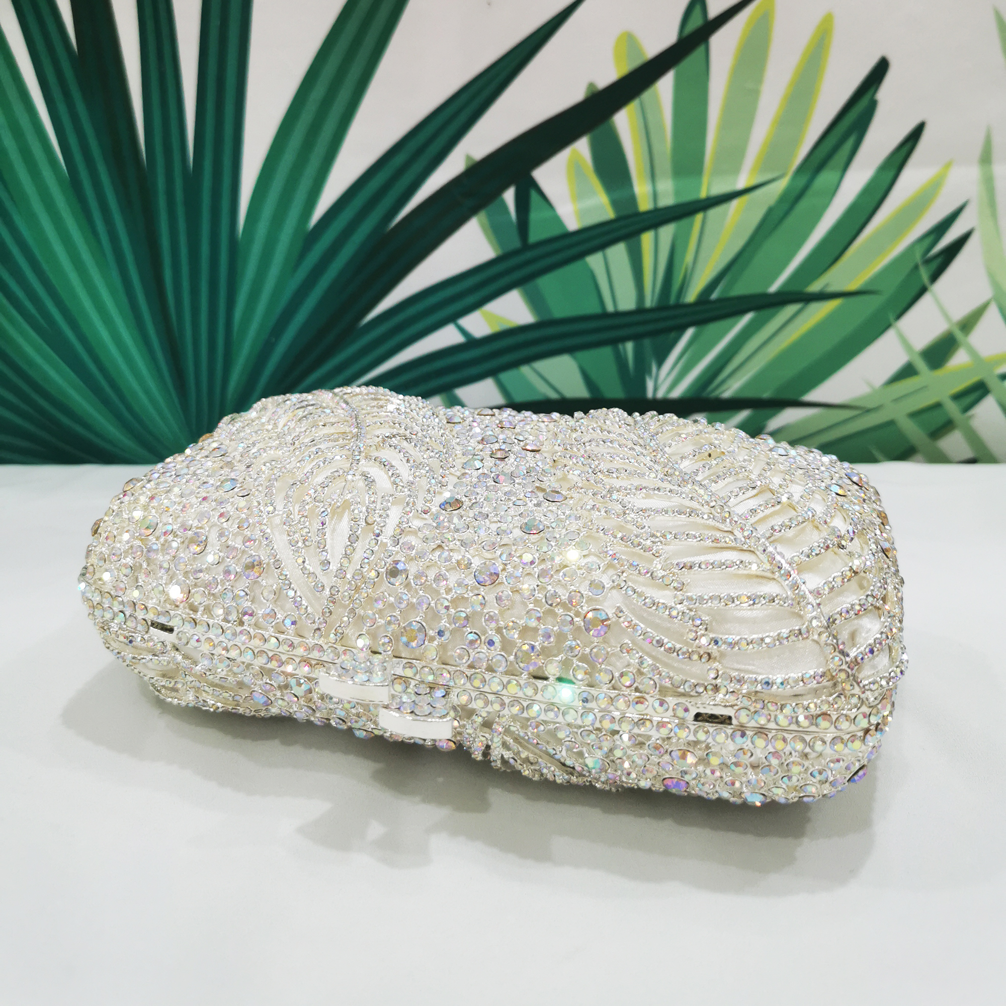 XIYUAN Wedding Party Rhinestone Crystal Clutch Bags For Women ab White Diamond Clutches Bags Handbags Small Party Prom Purse