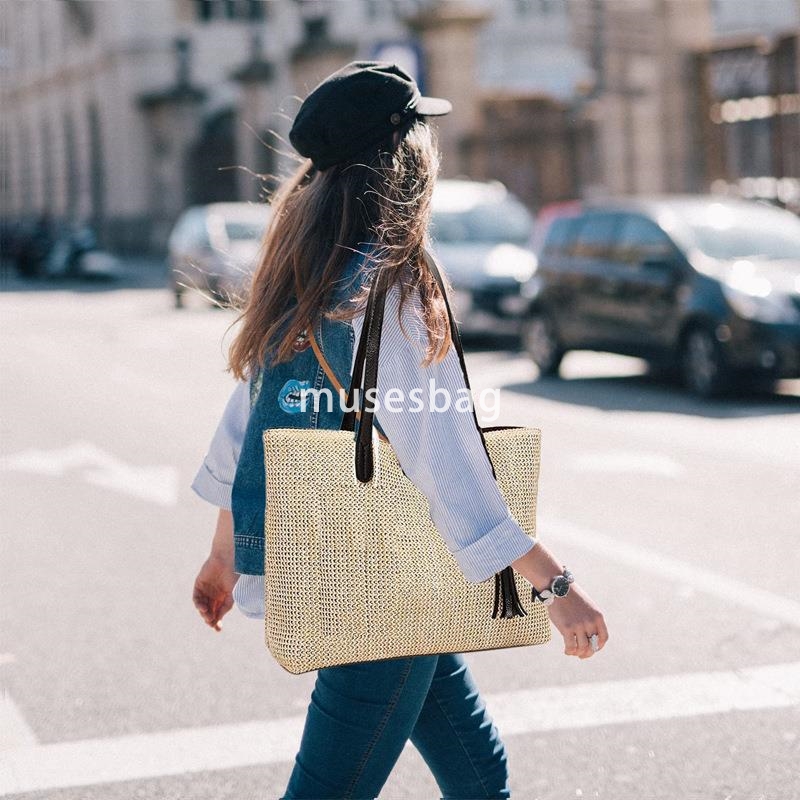 Designer women's fashion niche design vacation style practical multifunctional grass woven tote bag summer large capacity casual woven handbag