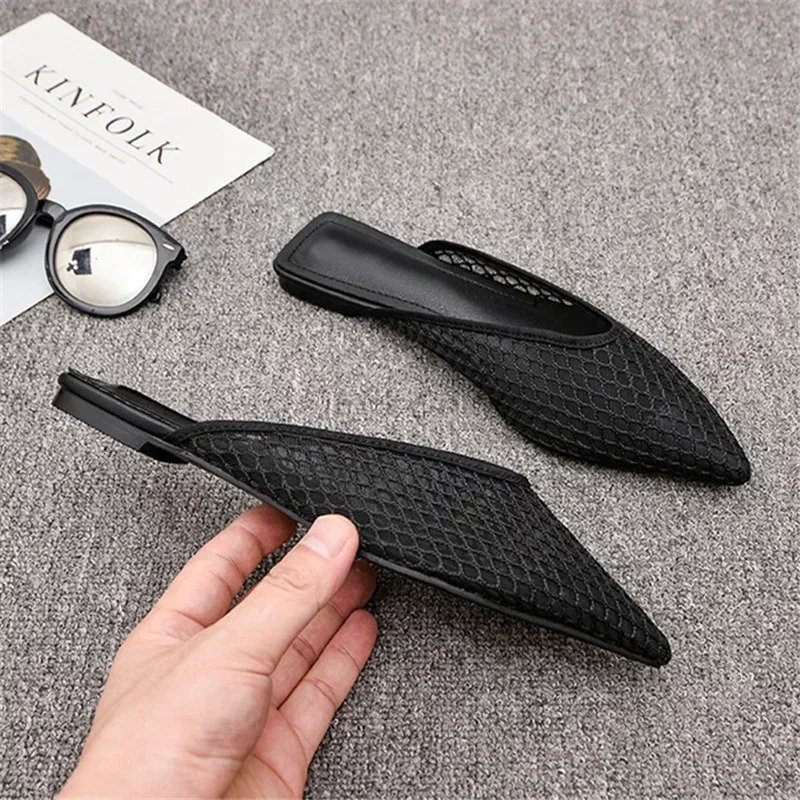 Big Size 42 Mesh Slippers Womens Shoes Summer Mesh Beach Shoes for Women Pointed Toe Flat Bottom Ladies Sandals Slippers 240624