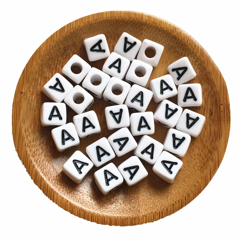 New Arrival Acrylic Letter Beads Cube 8*8MM Plastic Alphabet Beads Single Initial A Printing Sqaure Beads for Knit Bracelet
