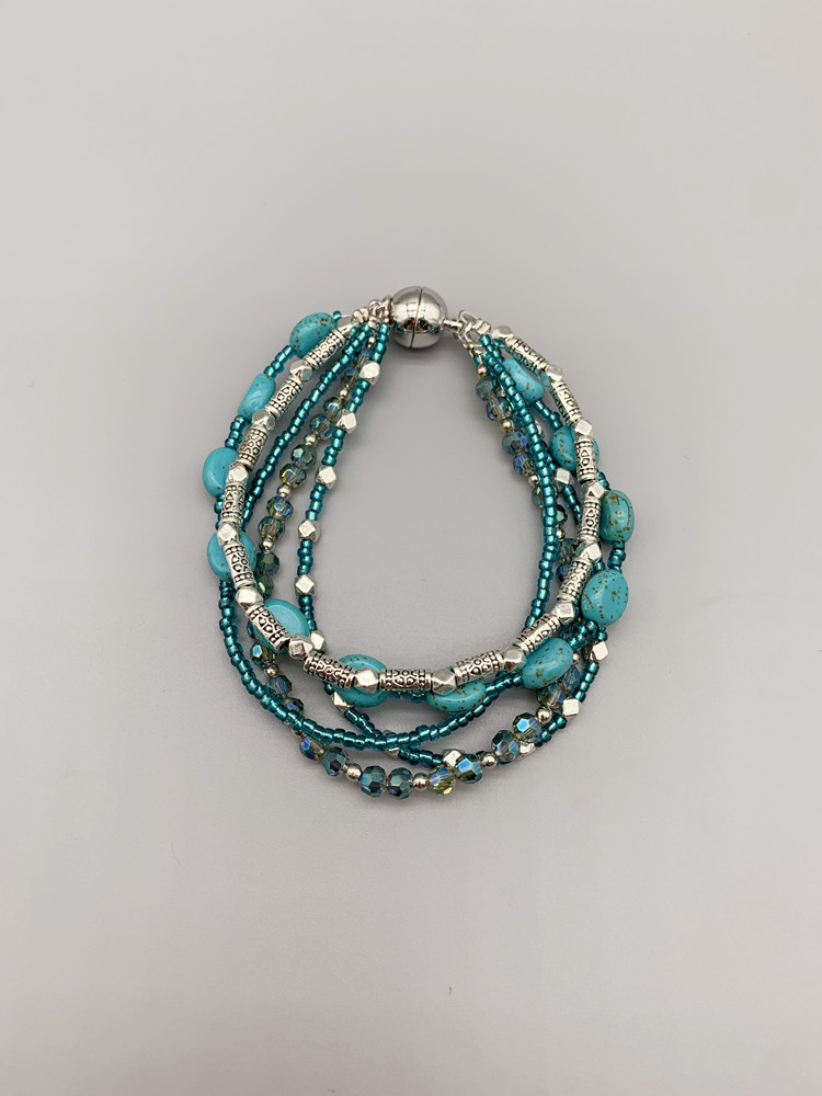 5 Strands Of 7*8mm Oval Turquoise Bracelet With 3*4mm Teal Crystals Antique Silver Beads Magnetic Clasp For Women Girls 7.5 Inch