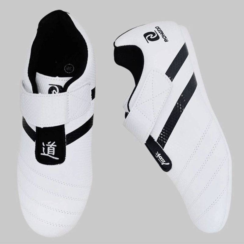 Taekwondo Shoes Breathable Kung Fu Wu Shu Karate Shoes Taekwondo Training Road Shoes for Adult Child White Sneaker For Men Women