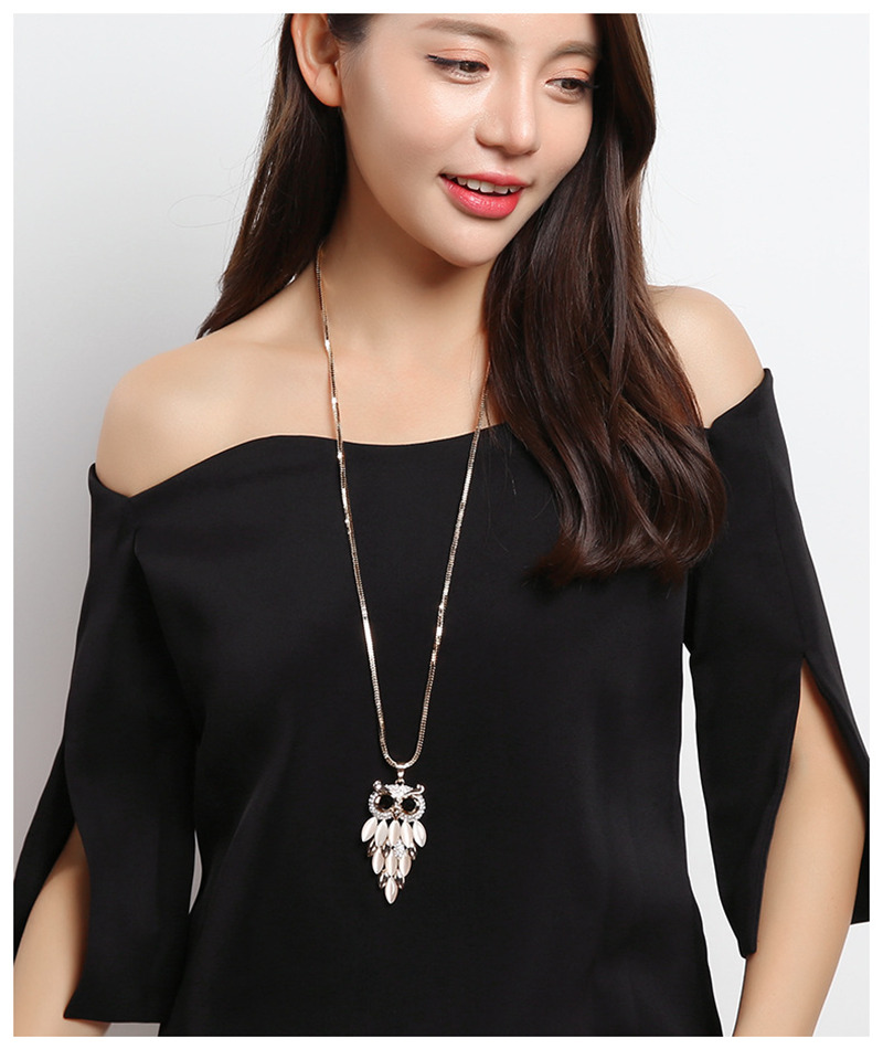 Ajojewel Retro Synthetic Opal Owl Pendant Necklaces Long Sweater Chain Jewelry For Women Party Anniversary Accessories