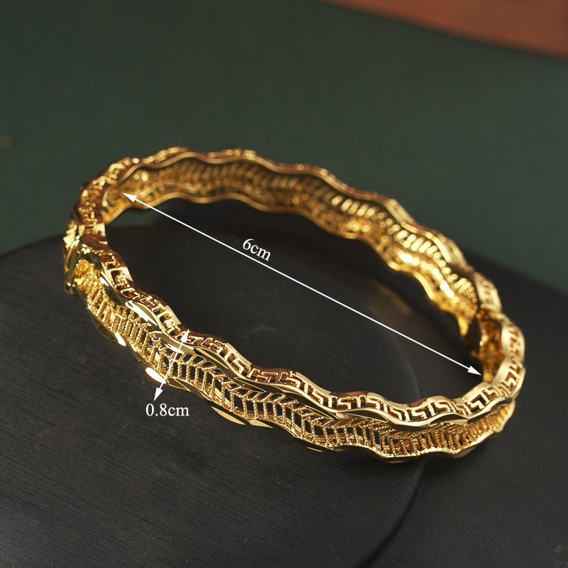New Gold Plated France Dubai Bangles Ethnic Jewelry Side Open Hand Bangle Hollow Design Bridal Cuff Bracelts Women Gift