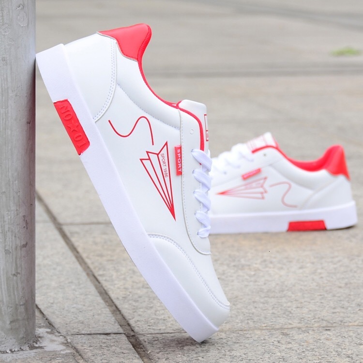 2024 Latest Breathable Leather White Flat Fashionable Men's Sports Running Factory Price Casual Shoes