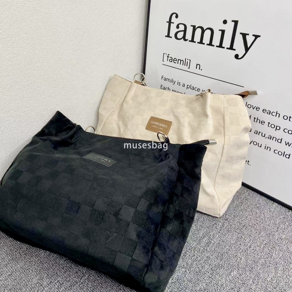 Crowd design trend fashionable large capacity bag versatile women's summer new canvas shoulder bag high-end feeling simple and niche leisure tote